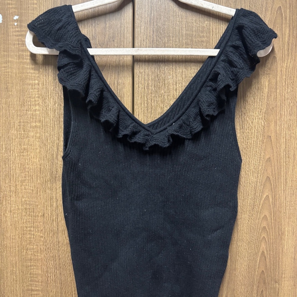 Gap Black Sweater Tank